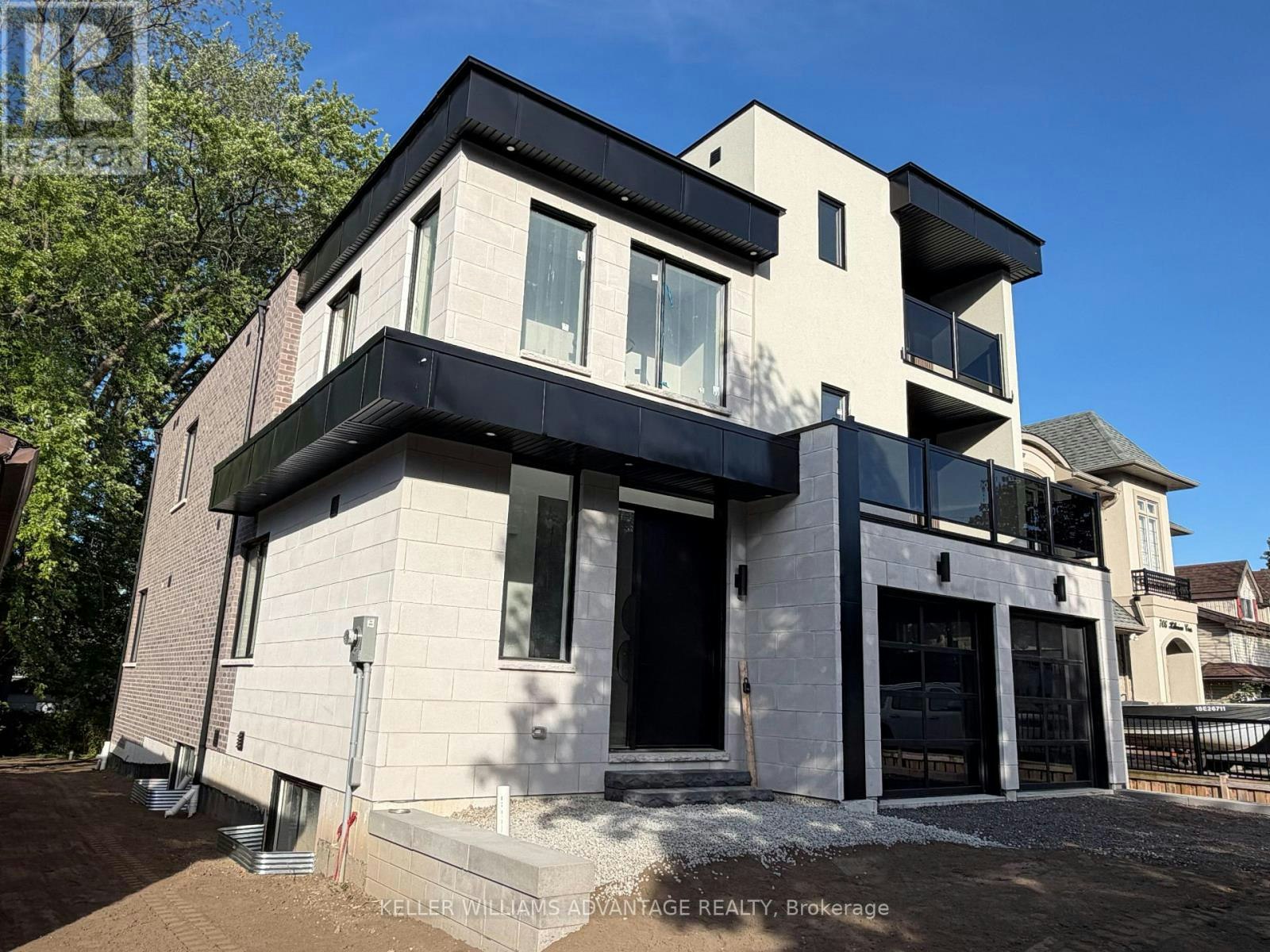 711 Hillview Crescent, Pickering, ON, L1W 2R6