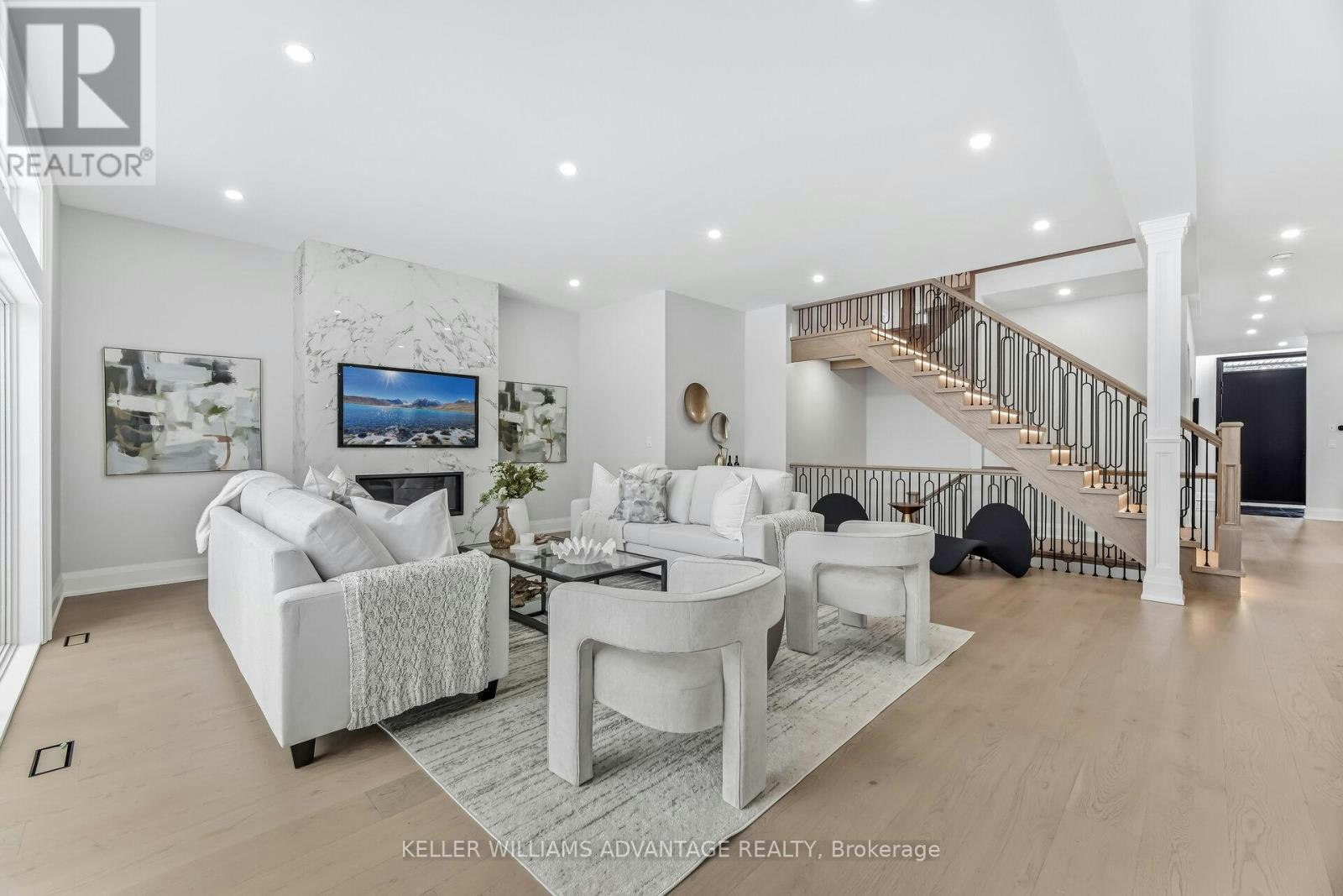 711 Hillview Crescent, Pickering, ON, L1W 2R6 - 11
