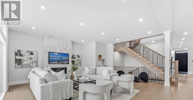 711 Hillview Crescent, Pickering, ON, L1W 2R6 - 11