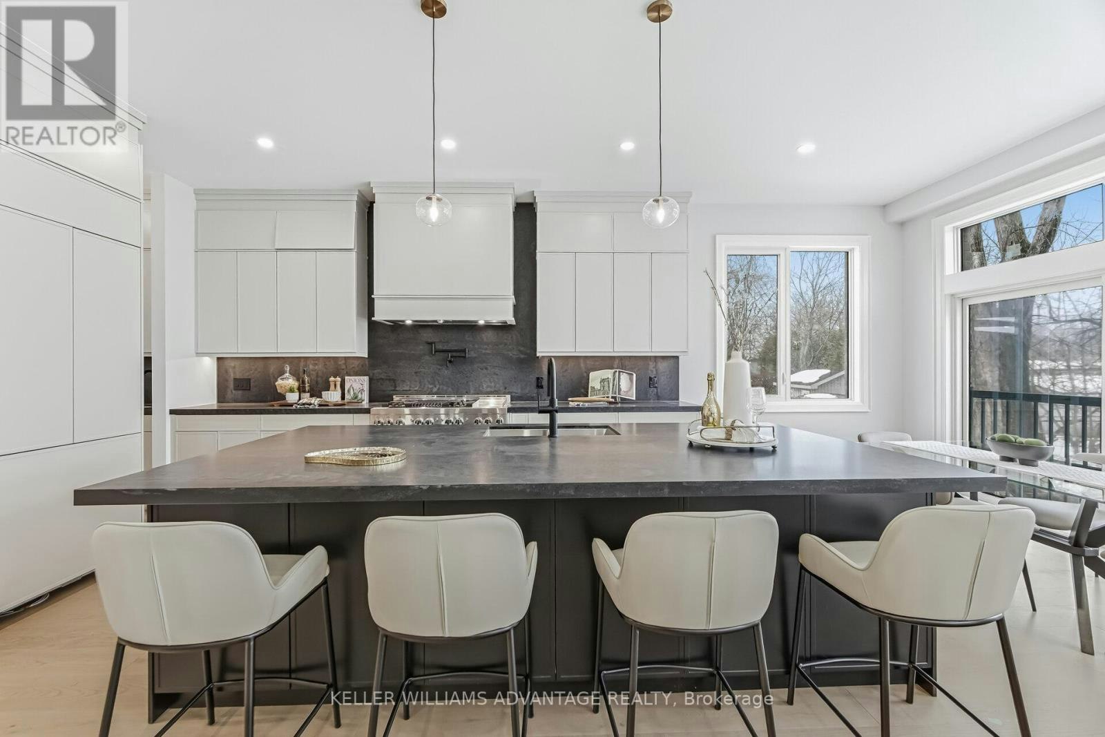 711 Hillview Crescent, Pickering, ON, L1W 2R6 - 8
