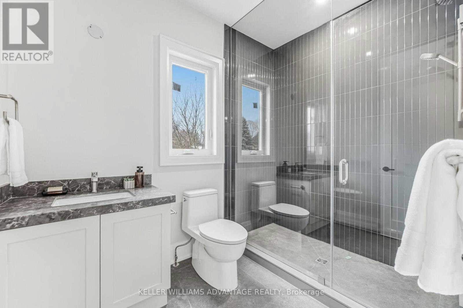 711 Hillview Crescent, Pickering, ON, L1W 2R6 - 32