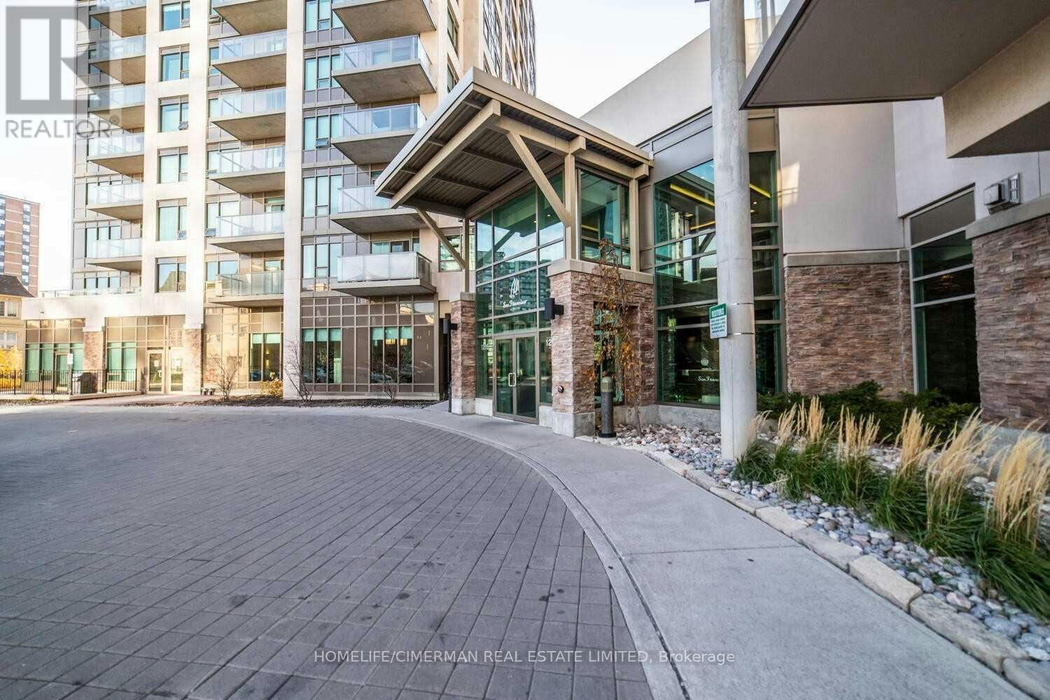 LPH--07-1215 Bayly Street, Pickering, ON, L1W 1L7