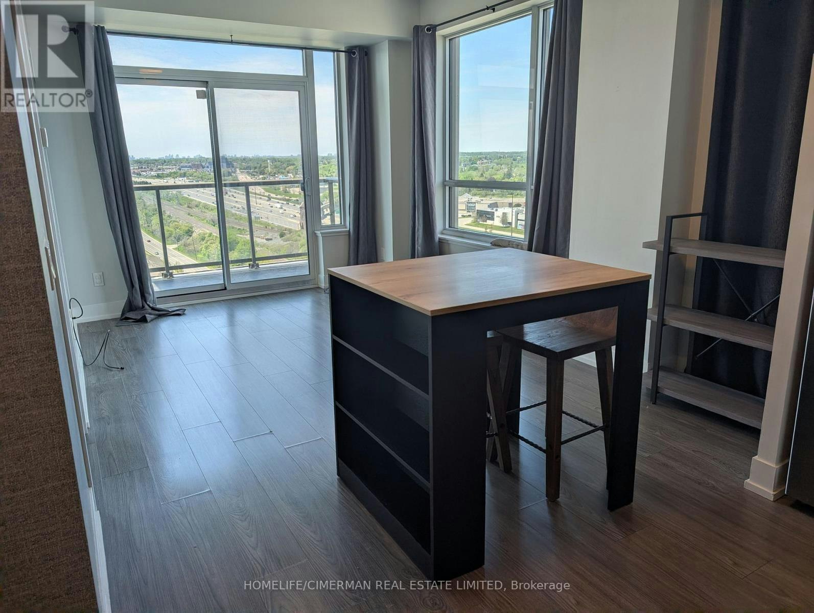 LPH--07-1215 Bayly Street, Pickering, ON, L1W 1L7 - 4