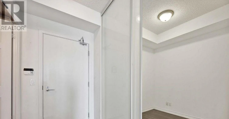 806-15 James Finlay Way, Toronto, ON, M3M 0B3 - 6