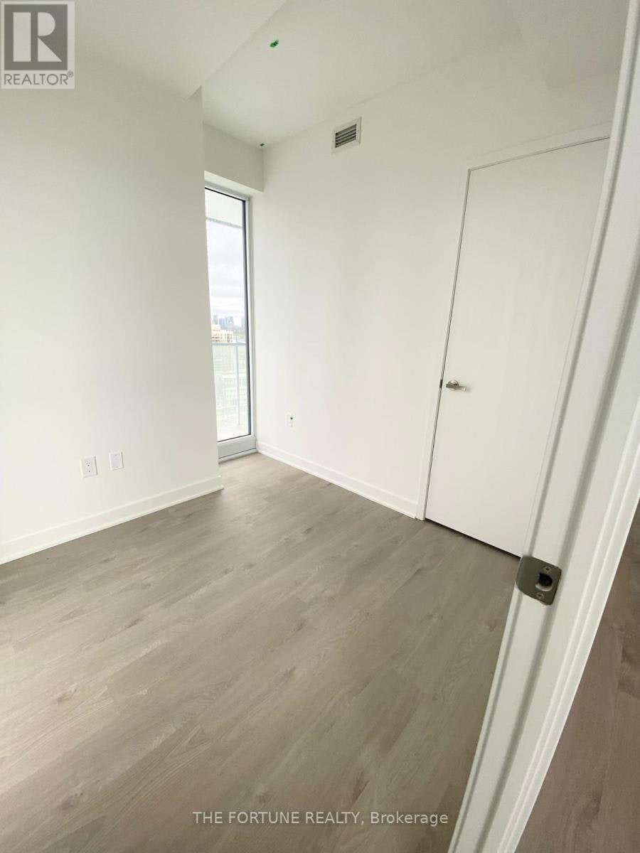 1709-3900 Confederation Parkway, Mississauga, ON, L5B 0M3 - 9