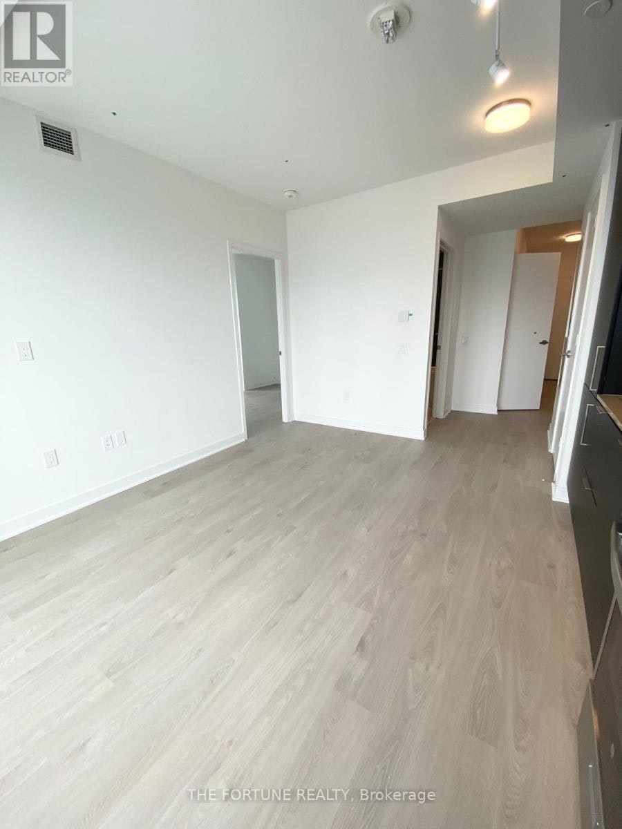 1709-3900 Confederation Parkway, Mississauga, ON, L5B 0M3 - 5