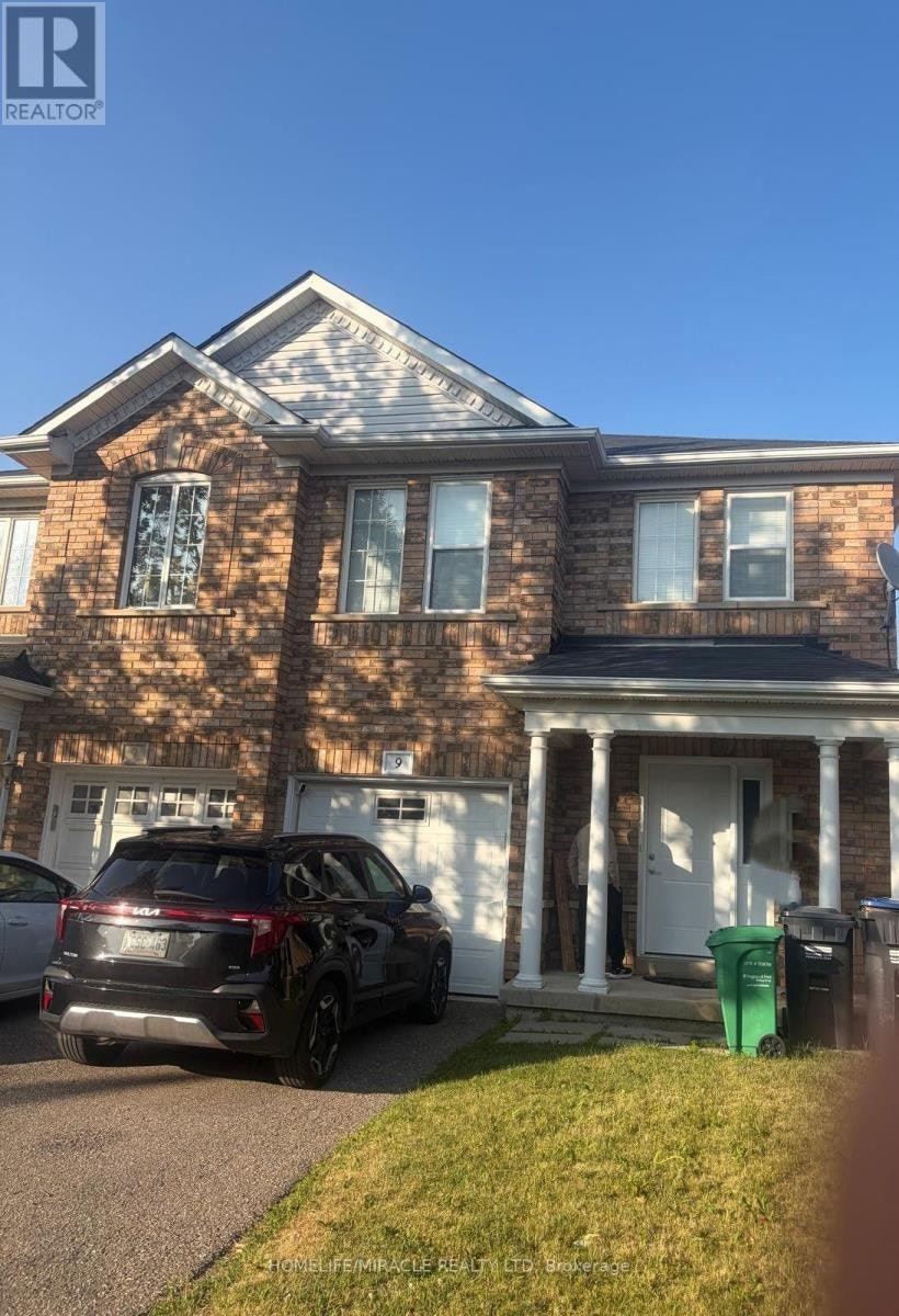 9 Farthingale Crescent, Brampton, ON, L7A 1R3