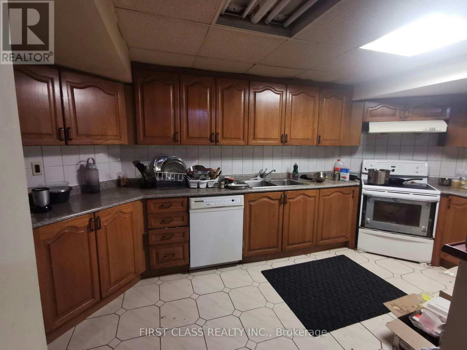 BASEMENT-324 Winfield Terrace, Mississauga, ON, L5R 1N5 - 2