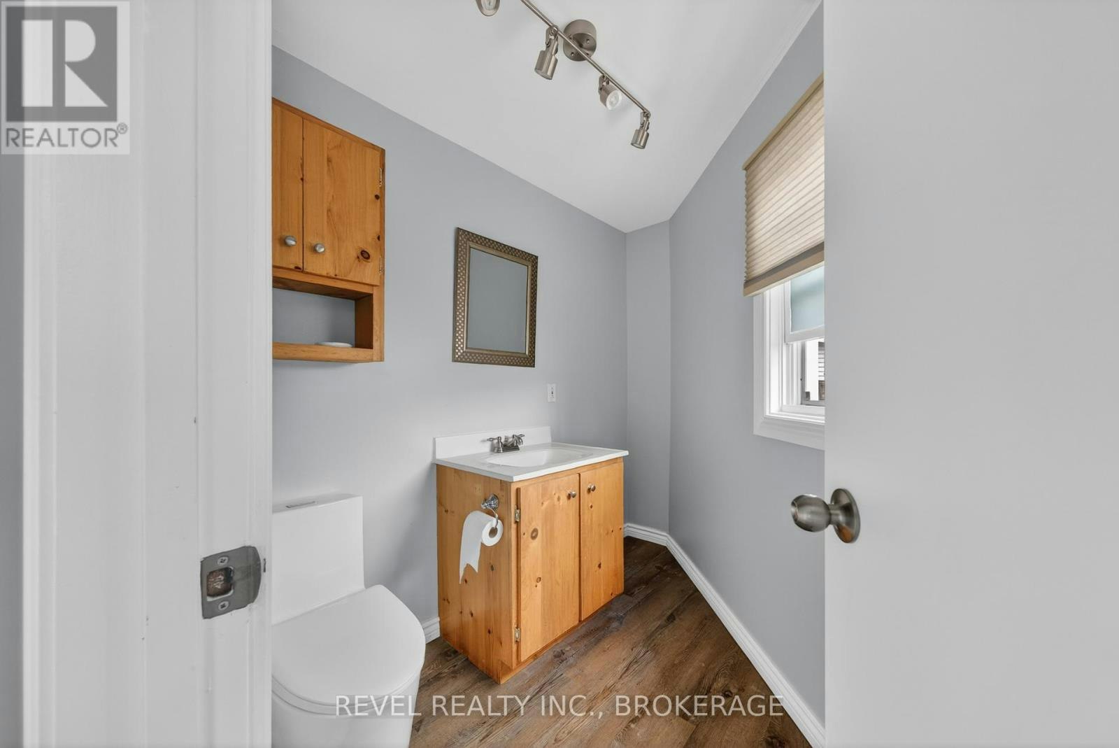 38 Bennett Street, Brockville, ON, K6V 2V8 - 13