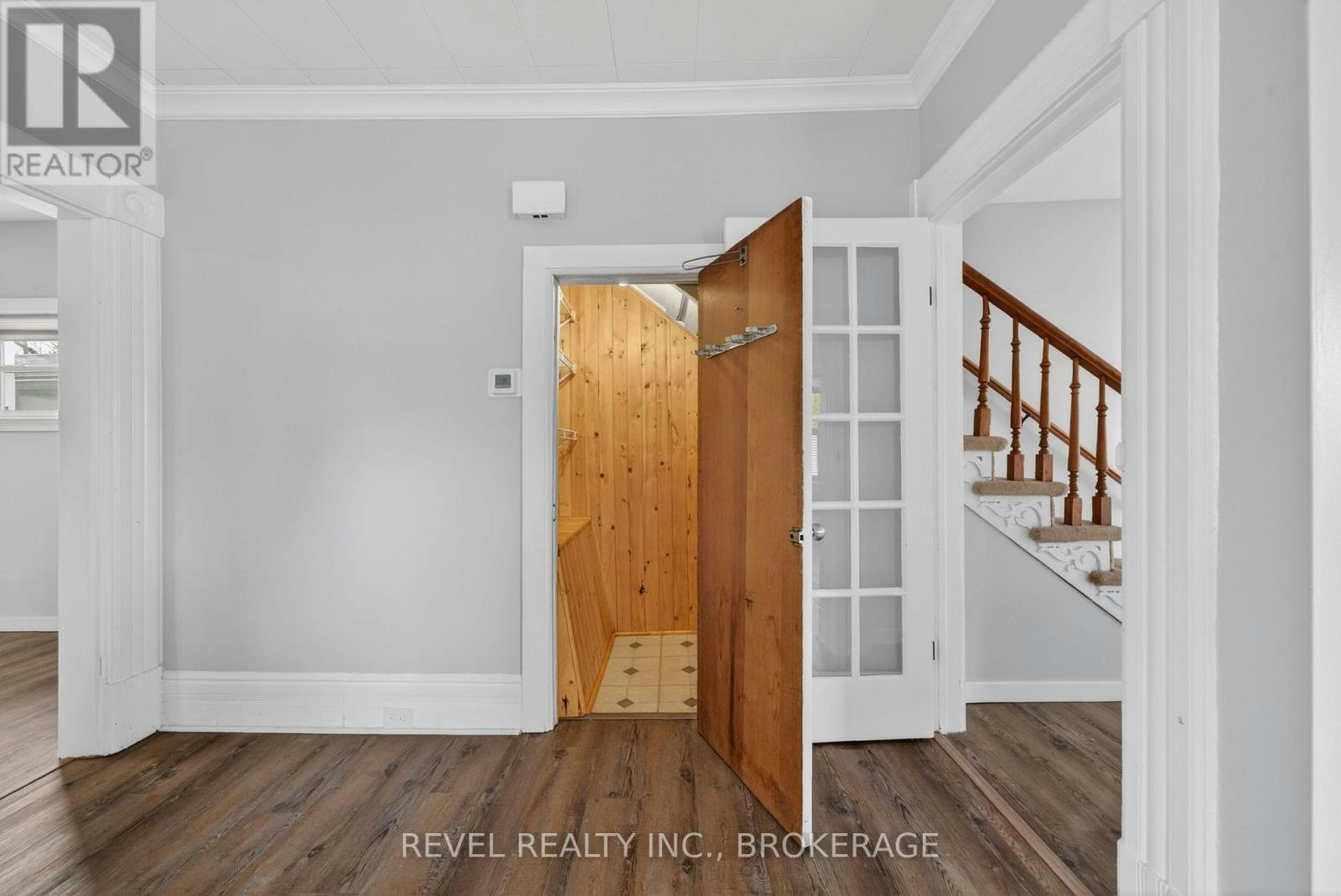 38 Bennett Street, Brockville, ON, K6V 2V8 - 18