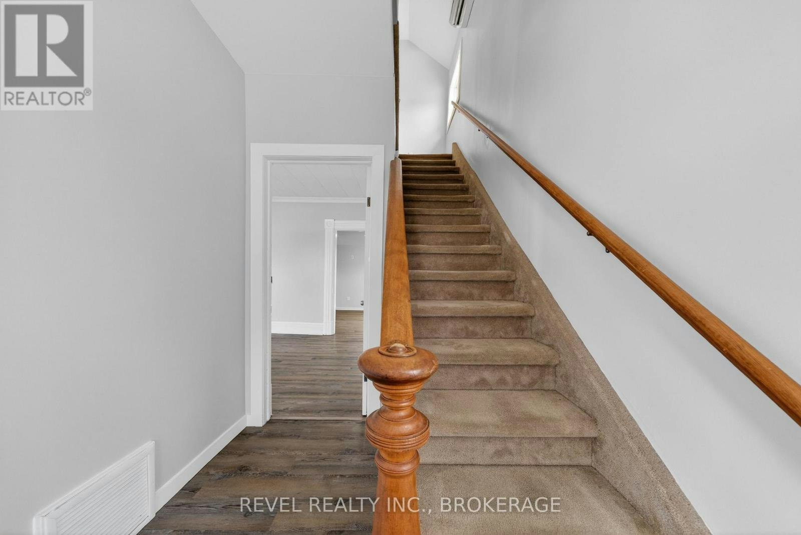 38 Bennett Street, Brockville, ON, K6V 2V8 - 17