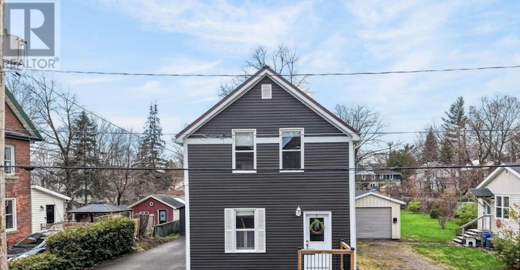 38 Bennett Street, Brockville, ON, K6V 2V8