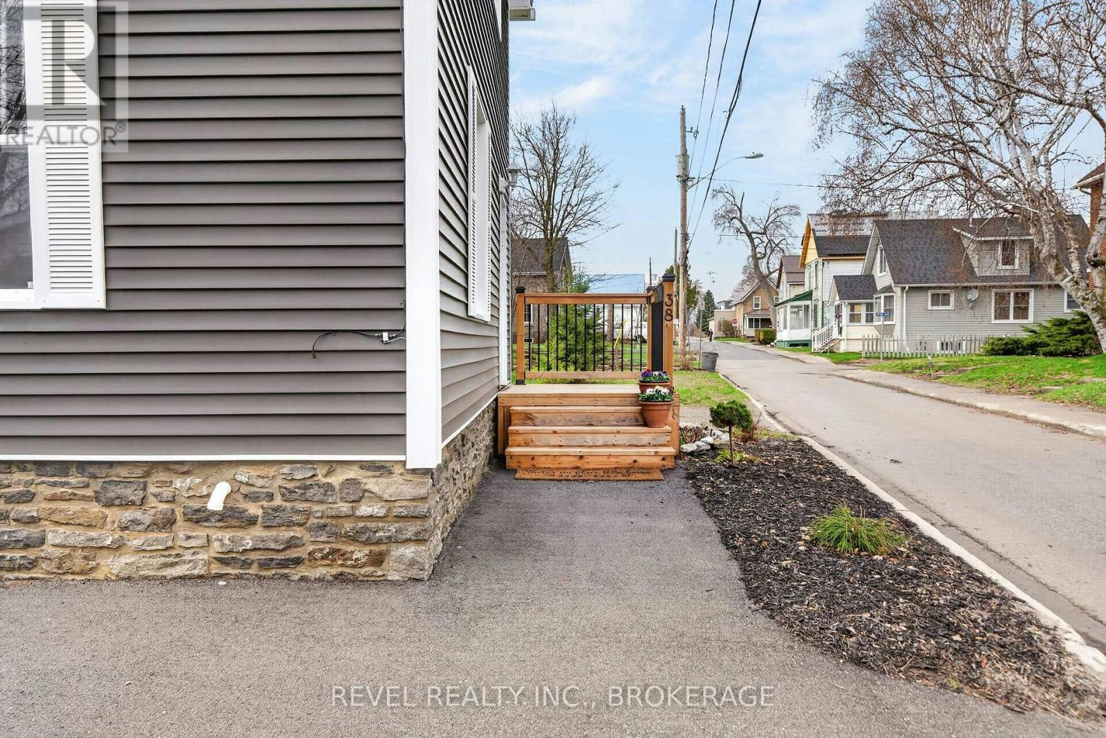 38 Bennett Street, Brockville, ON, K6V 2V8 - 28