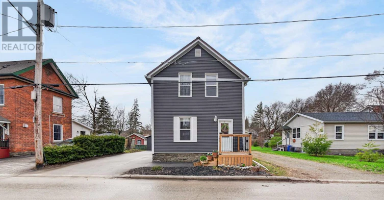 38 Bennett Street, Brockville, ON, K6V 2V8 - 3