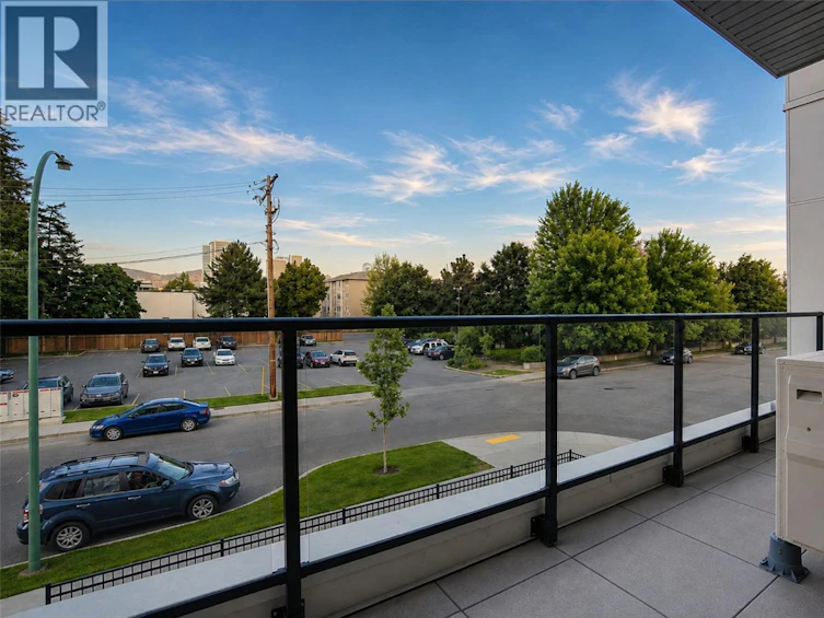 201-1380 Pridham Avenue, Kelowna, BC, V1Y 6B5 - 11