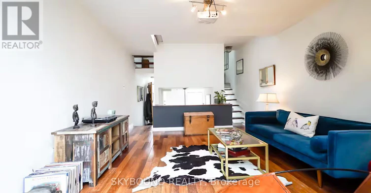 12 Ashby Place, Toronto, ON, M5A 3E3 - 4
