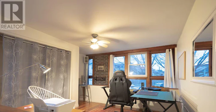 12 Ashby Place, Toronto, ON, M5A 3E3 - 12