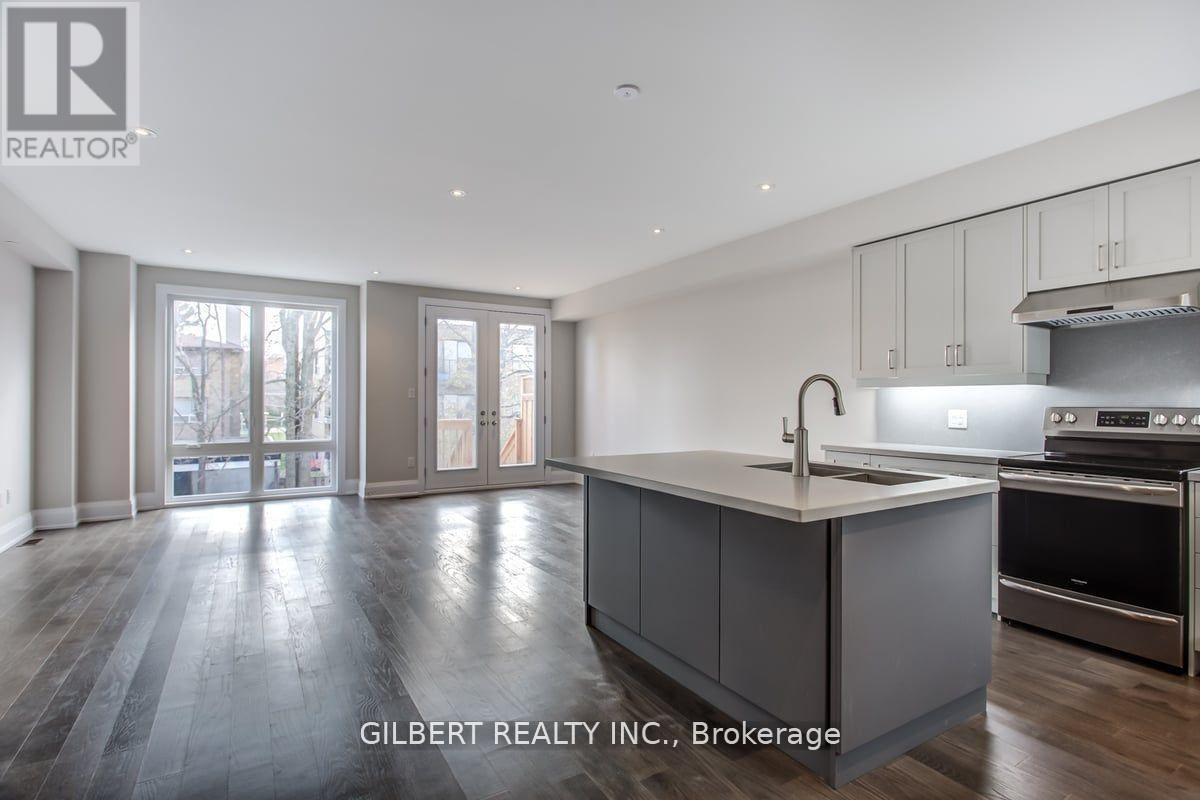 35B Marquette Avenue, Toronto, ON, M6A 1X8 - 8