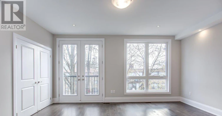 35B Marquette Avenue, Toronto, ON, M6A 1X8 - 17
