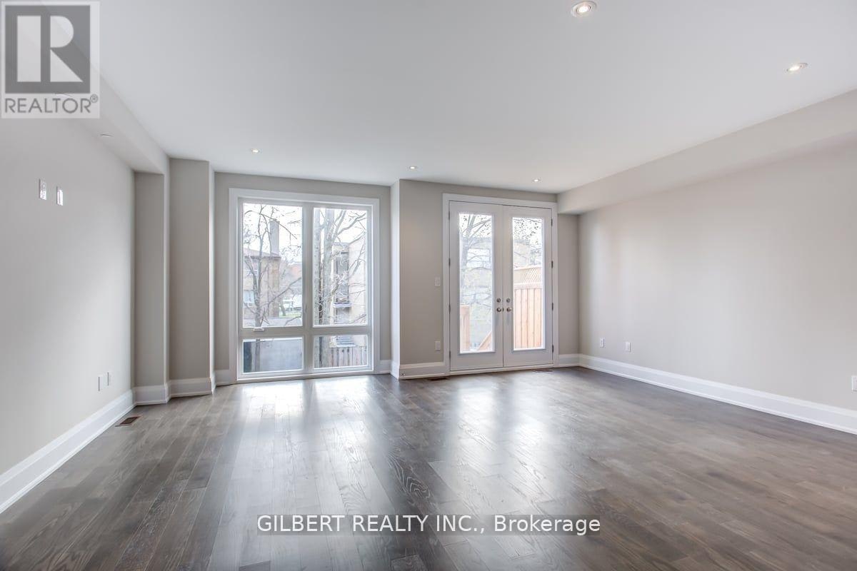 35B Marquette Avenue, Toronto, ON, M6A 1X8 - 9