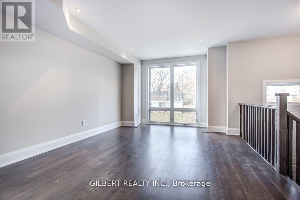 35B Marquette Avenue, Toronto, ON, M6A 1X8 - 4