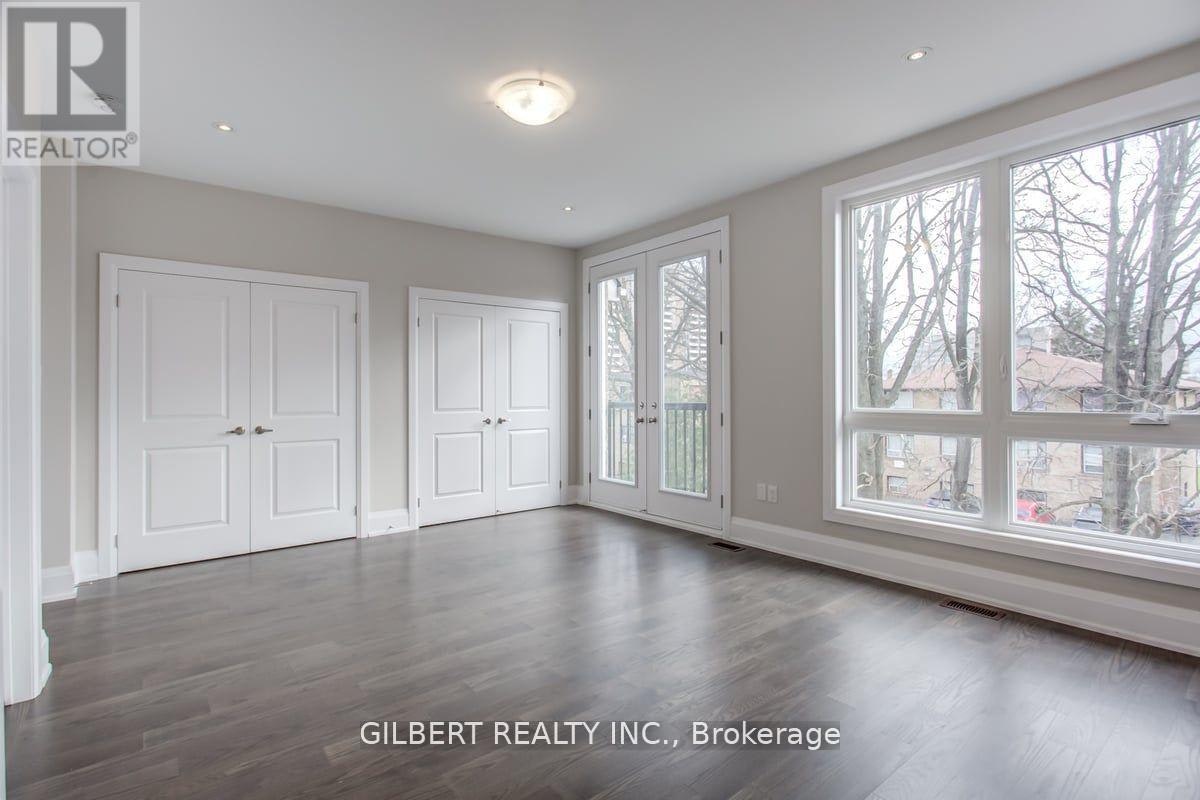 35B Marquette Avenue, Toronto, ON, M6A 1X8 - 18