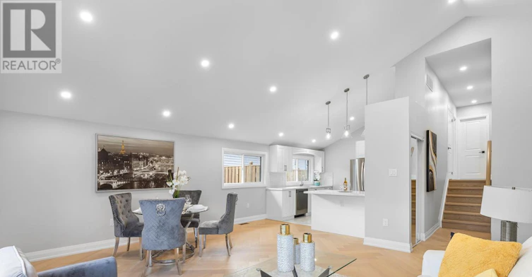 MAIN-32 Brookridge Drive, Toronto, ON, M1P 3M1 - 6