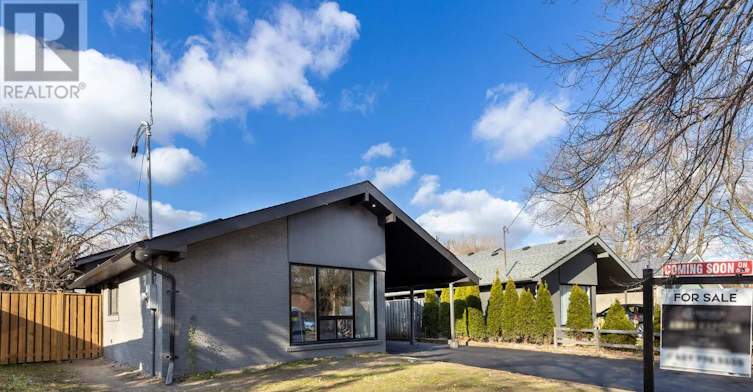 MAIN-32 Brookridge Drive, Toronto, ON, M1P 3M1 - 2