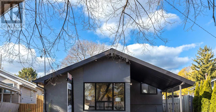 MAIN-32 Brookridge Drive, Toronto, ON, M1P 3M1