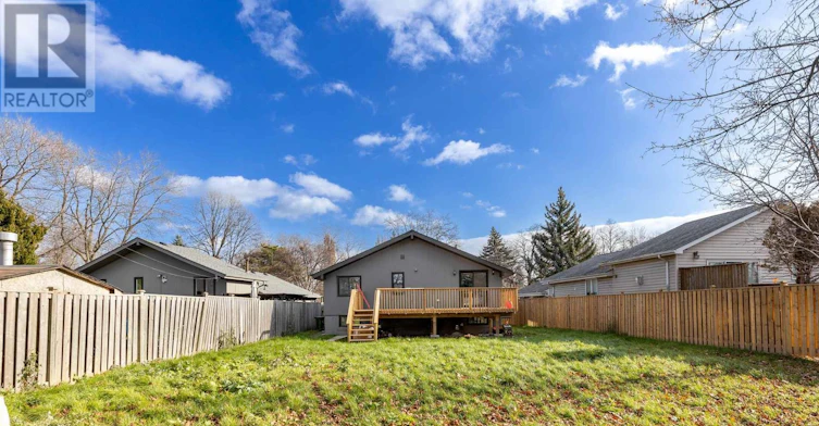 MAIN-32 Brookridge Drive, Toronto, ON, M1P 3M1 - 31