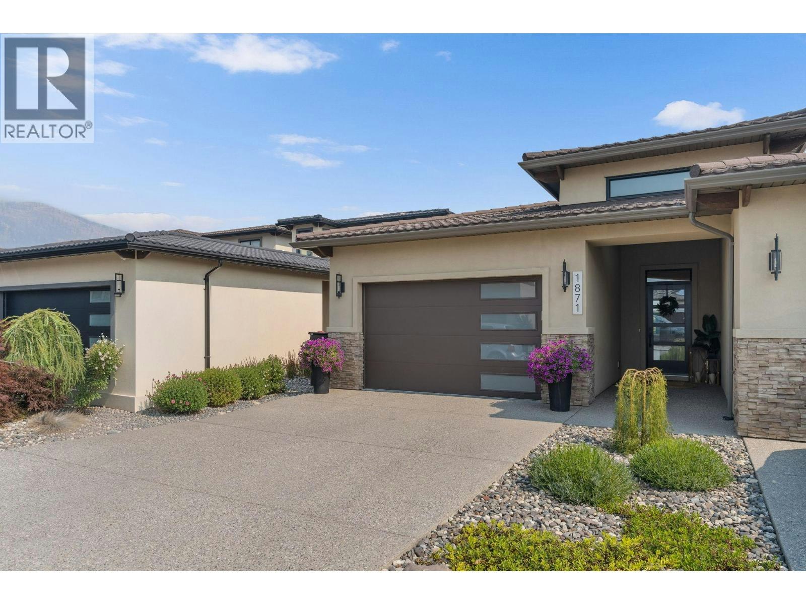 1871 Viewpoint Crescent, Westbank, BC, V1Z 4E1