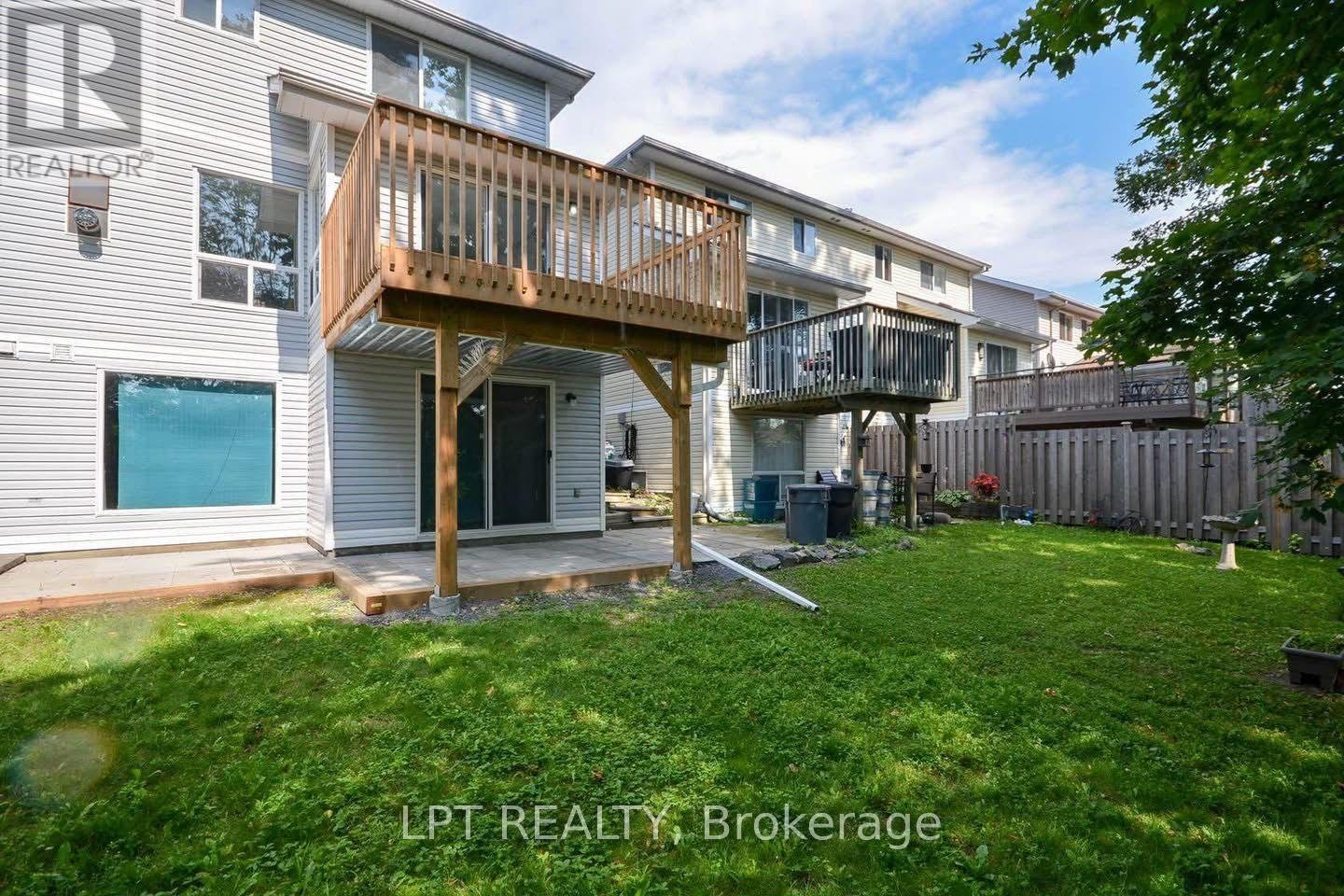 41 Highmont Court, Ottawa, ON, K2T 1B3 - 7