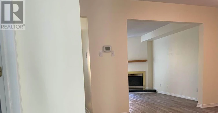41 Highmont Court, Ottawa, ON, K2T 1B3 - 8