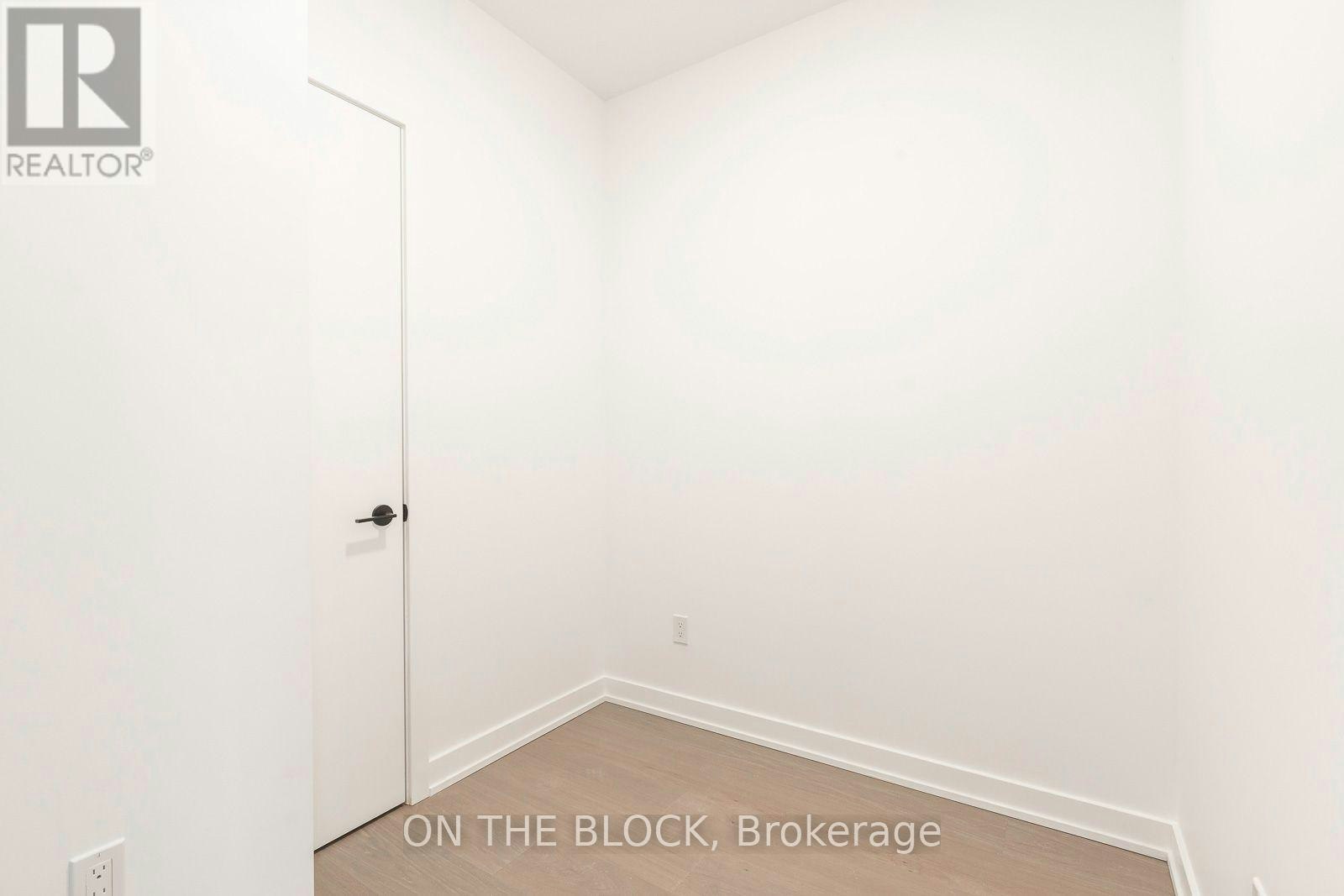 830-91 Montclair Avenue, Toronto, ON, M5P 0B1 - 3