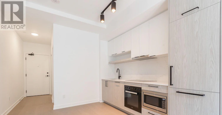 830-91 Montclair Avenue, Toronto, ON, M5P 0B1 - 8