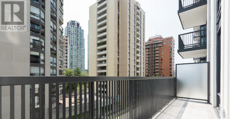 830-91 Montclair Avenue, Toronto, ON, M5P 0B1 - 20