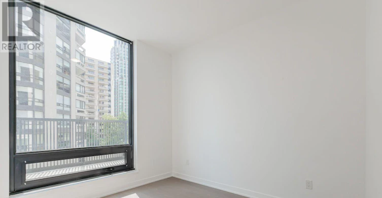 830-91 Montclair Avenue, Toronto, ON, M5P 0B1 - 16