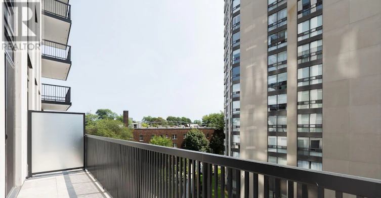 830-91 Montclair Avenue, Toronto, ON, M5P 0B1 - 21