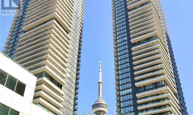 2503-125 Blue Jays Way
