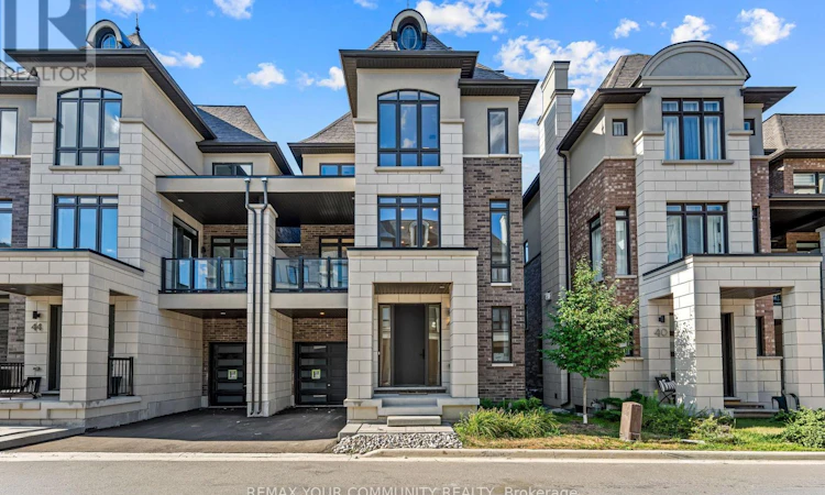 42 Globemaster Lane