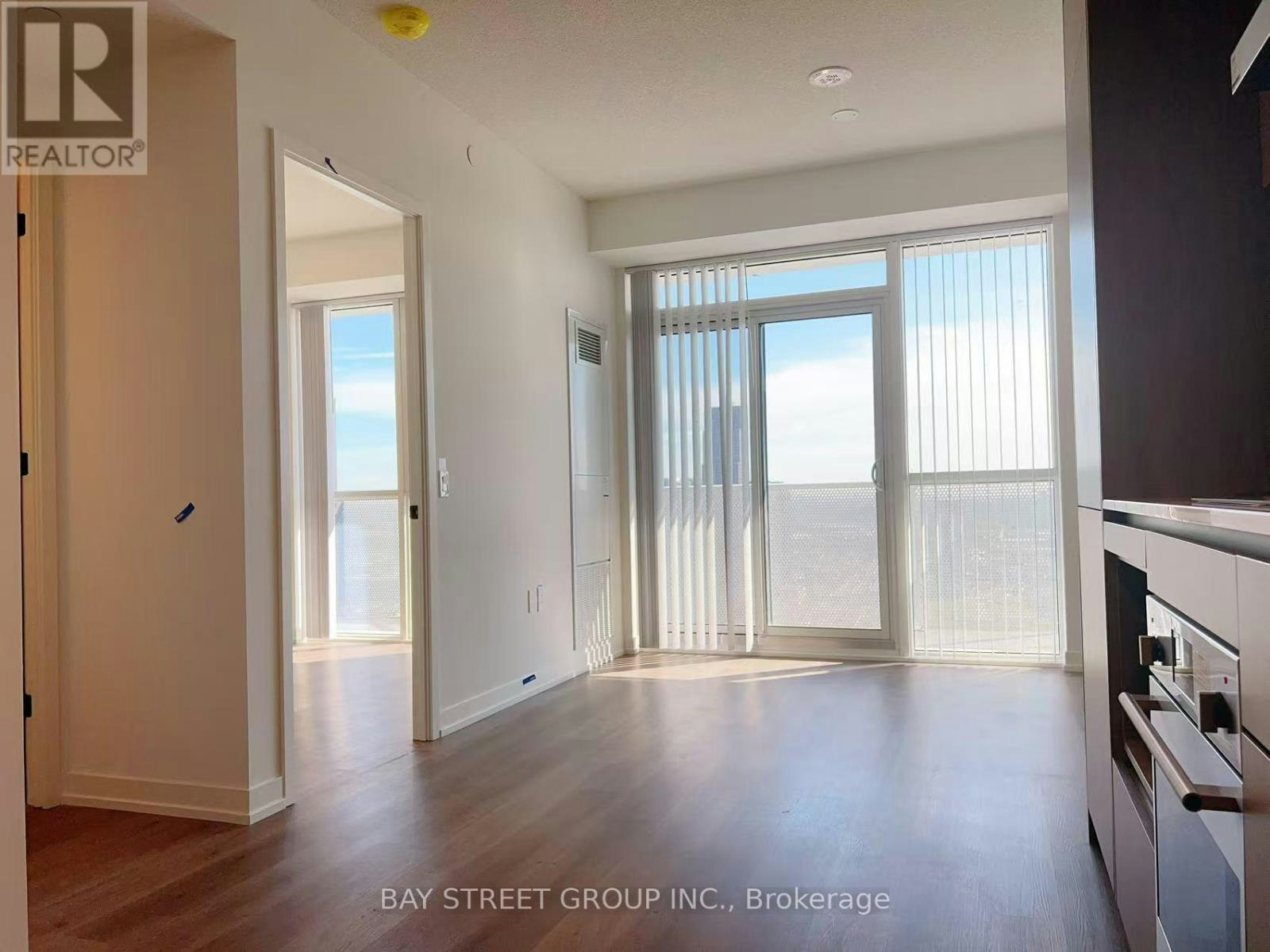 4208-28 Interchange Way, Vaughan, ON, L4K 0P8 - 4