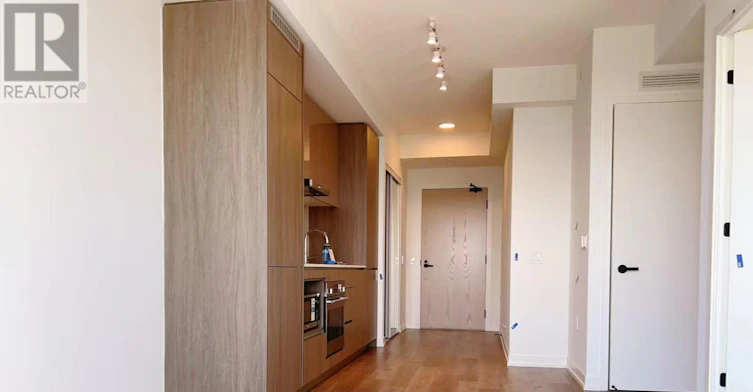 4208-28 Interchange Way, Vaughan, ON, L4K 0P8 - 5