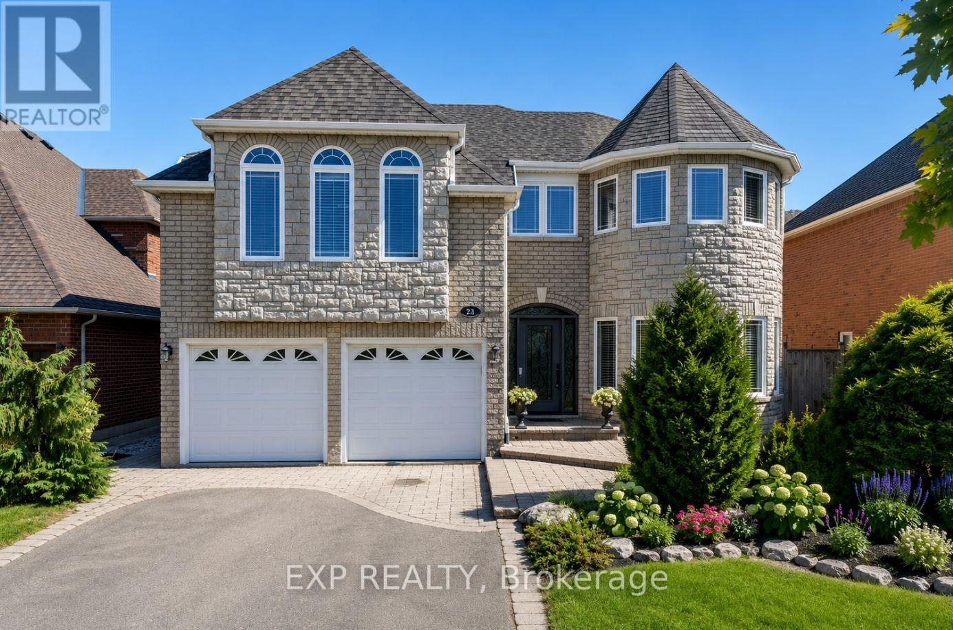 16 Curry Crescent, Halton Hills, ON, L7G 5L4