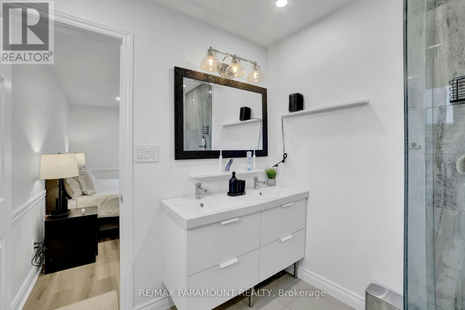 2641 Cavendish Drive, Burlington, ON, L7P 3W6 - 26