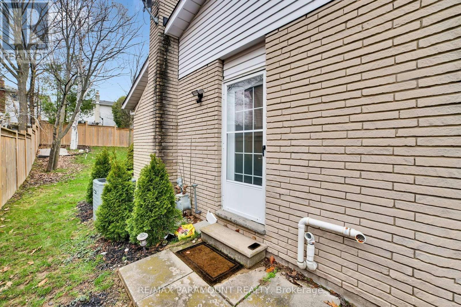 2641 Cavendish Drive, Burlington, ON, L7P 3W6 - 36