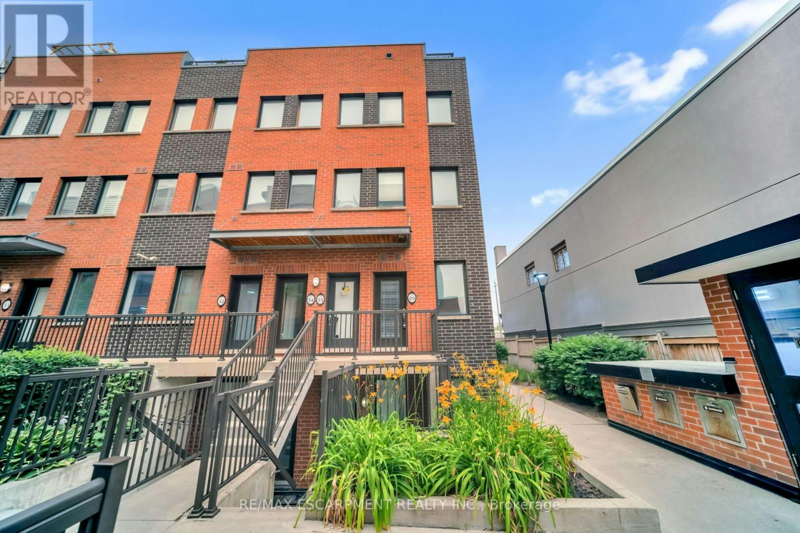 29-869 Wilson Avenue, Toronto, ON, M3K 0A4