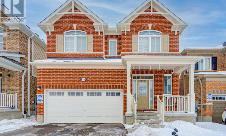 16 Wannamaker Crescent