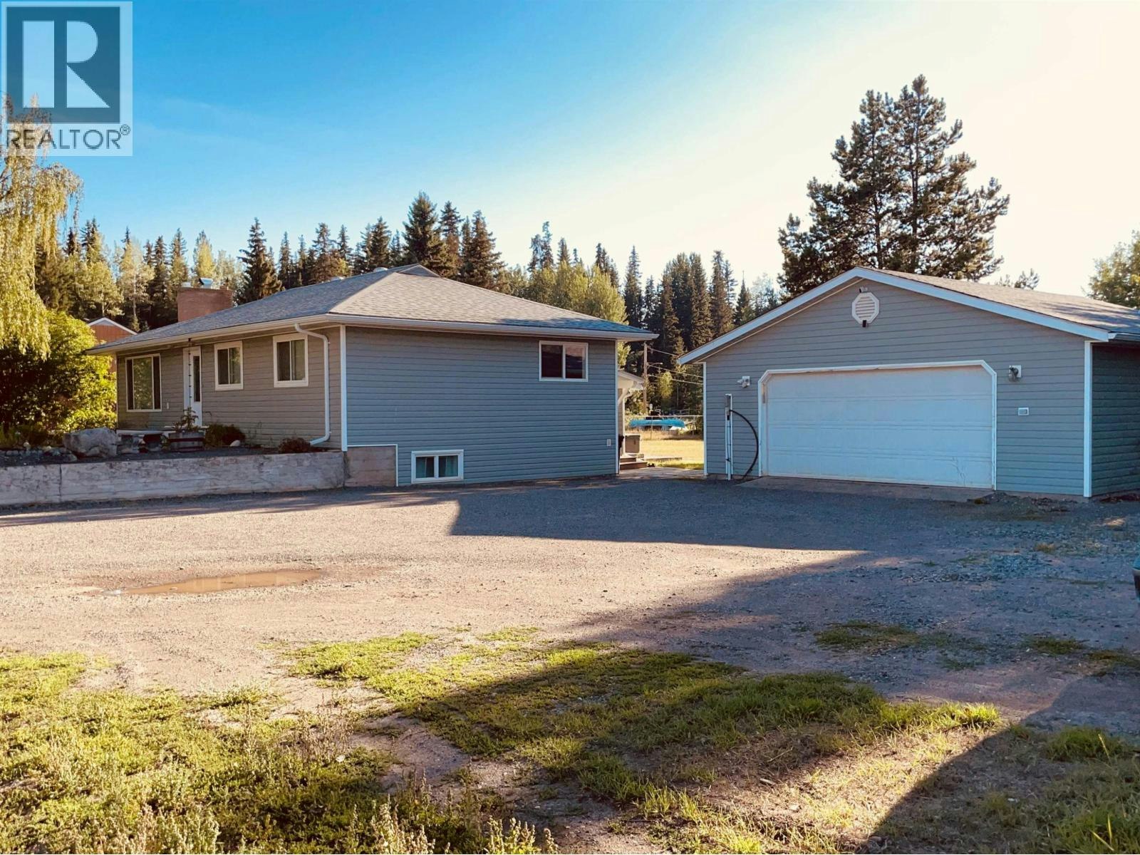 2181 Tweedie Avenue, Houston, BC, V0J 1Z0