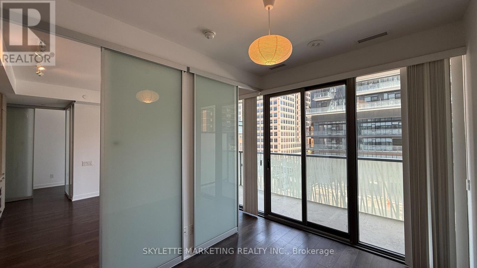 612-50 Charles Street E, Toronto, ON, M4Y 0C3 - 11