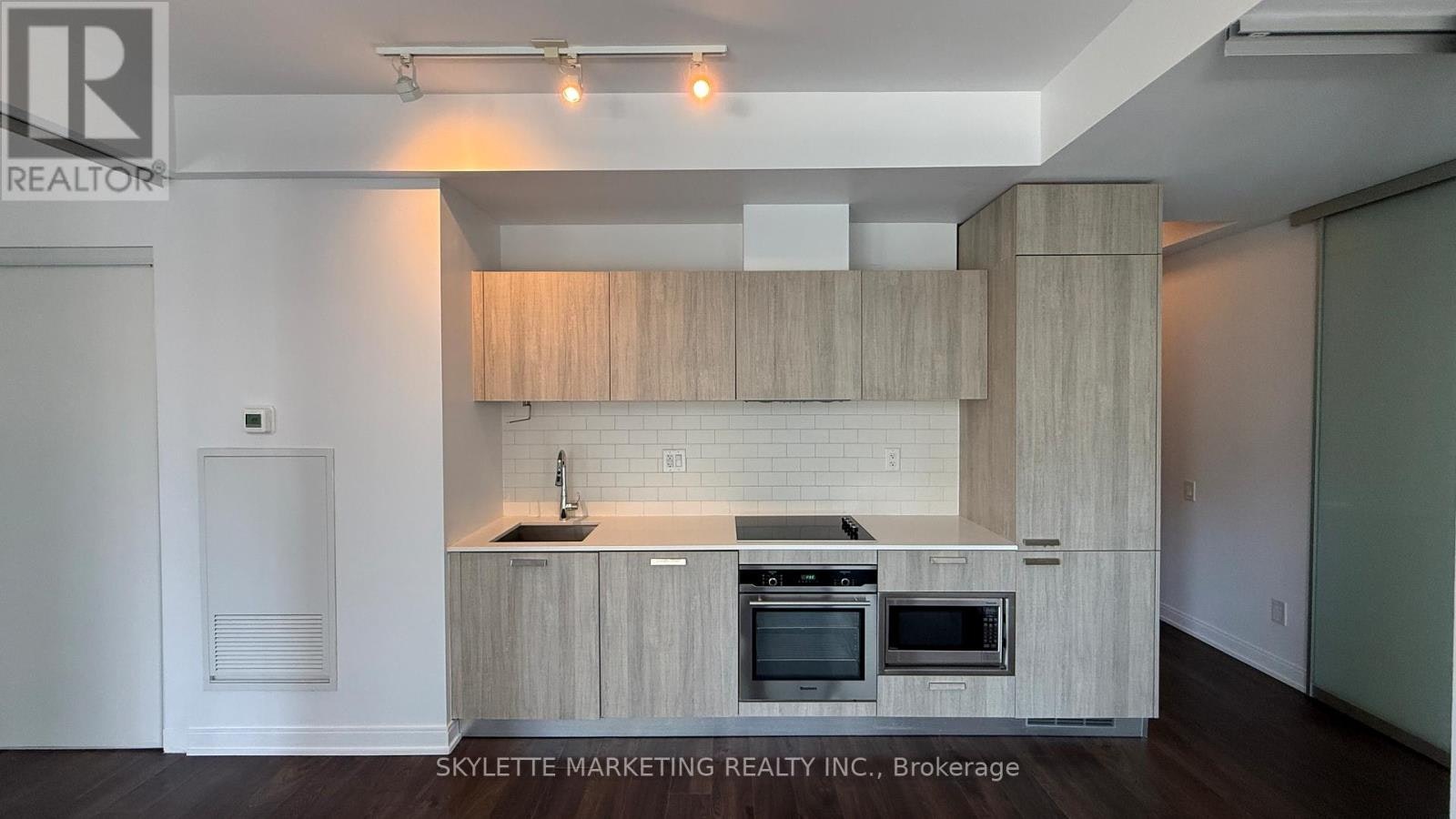 612-50 Charles Street E, Toronto, ON, M4Y 0C3 - 14